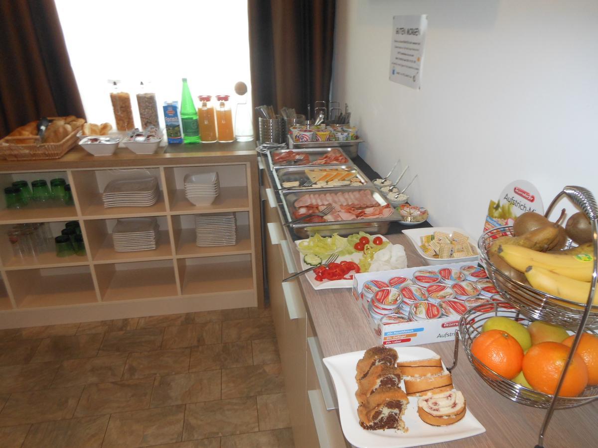 Hotel Garni Neudorfl Екстер'єр фото